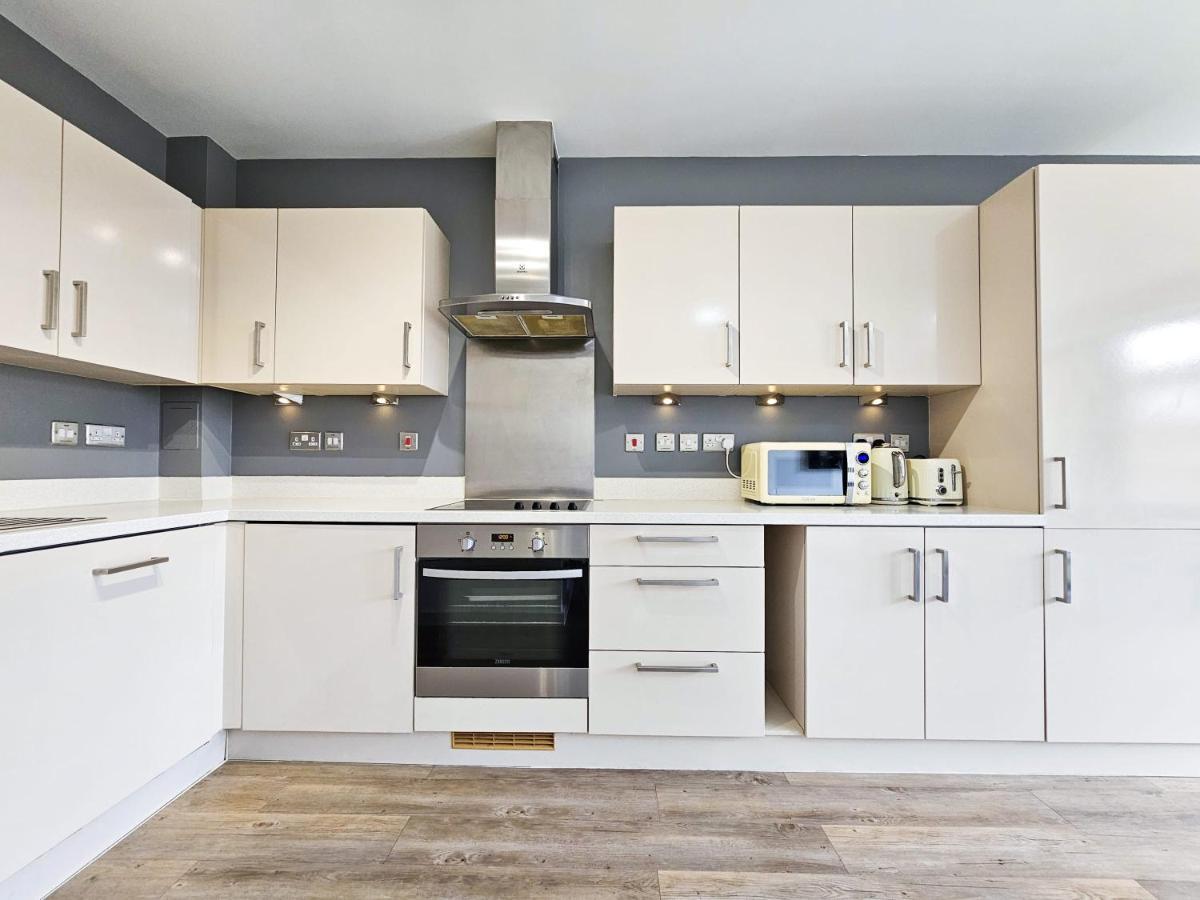 Centrally Located Spacious Flat Near Canary Wharf London Exteriör bild