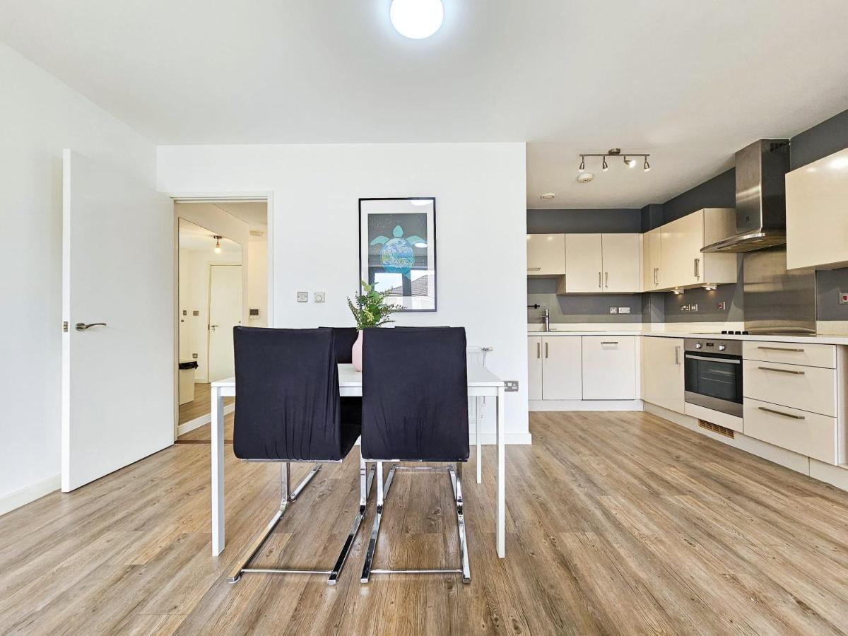 Centrally Located Spacious Flat Near Canary Wharf London Exteriör bild